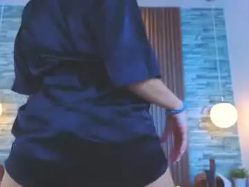 Chaturbate Live Sex Cam of alannavidal