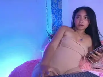 Chaturbate Live Sex Cam of charlotte_princess_1