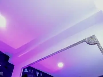 Chaturbate Free Live Porn of darlingbdsm_