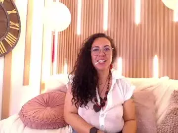 Chaturbate Free Porn Cam of velvet_curly