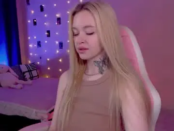 Chaturbate Live Sex Cam of naughty_mablee