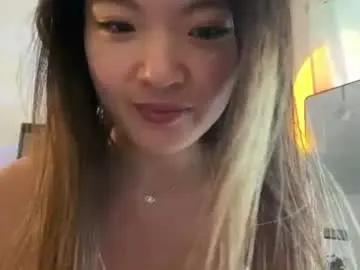 Chaturbate Watch Live Sex Cams of lunalovesuuuuu