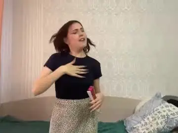 Chaturbate Live Sex Cam of hannahsperberg