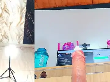 Chaturbate Free Porn Cam of aisha_funny