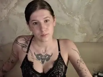 Chaturbate Nude Webcam of ester_henderson