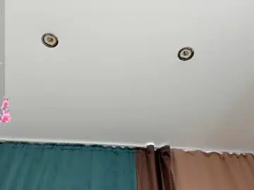 Chaturbate Live Sex Cam of portia_bubbles