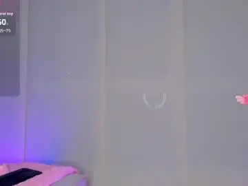 Chaturbate Live Sex Cam of vahl_