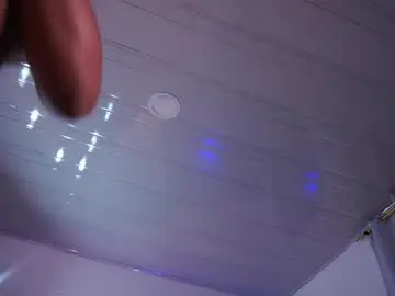 Chaturbate Free Porn Cam of alondrraparrow