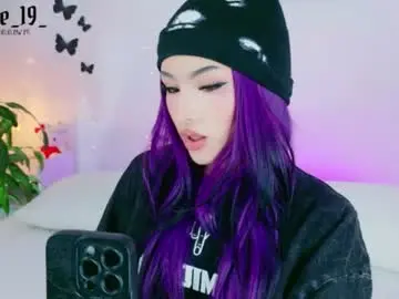 Chaturbate Best live sex cam show of cuteezoe