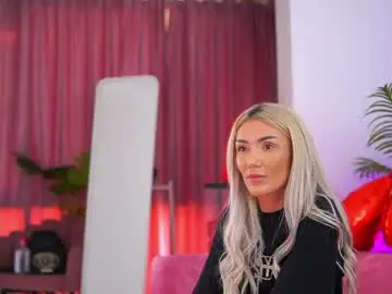 Chaturbate Free Porn Cam of therealfallingangel