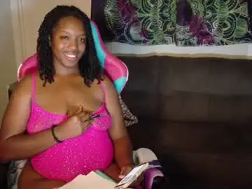 Chaturbate Sex Cam of phatjuicypeach