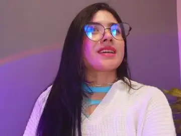 Chaturbate Live Sex Cam of adara_johnson_