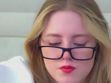 Chaturbate Sex Chat of lexireadway