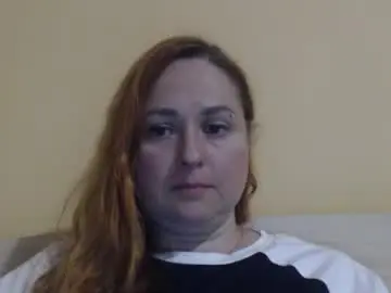 Chaturbate Free Porn Cam of zara_red