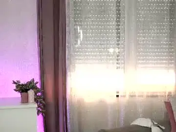 Chaturbate Live Sex Cam of belleskye