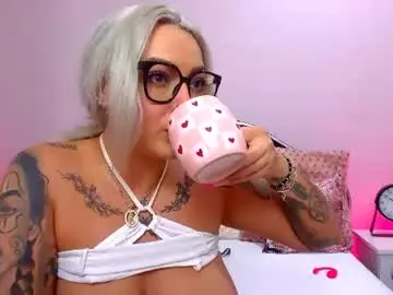 Chaturbate Watch Live Sex Cams of foxyclarisee