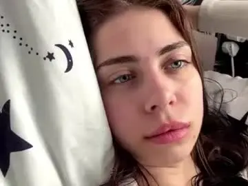 Chaturbate Sex Cam of yvonnepfluger