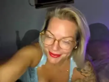 Chaturbate Live Sex of yogimilflover