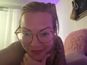 Chaturbate Best Webcam of yogimilflover