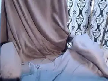 Chaturbate Watch Live Sex Cams of nicky_38hhugetits