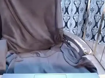 Chaturbate Free Live Porn of nicky_38hhugetits