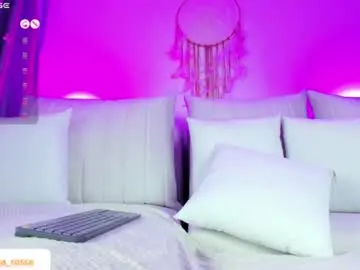 Chaturbate Free Live Porn of denin_rose
