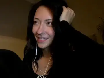 Chaturbate Free Live Porn of laurelimaino