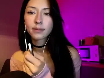 Chaturbate Adult Video Chat of laurelimaino