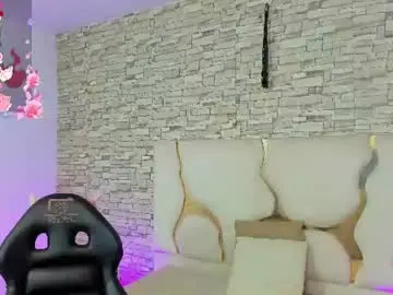 Chaturbate Nude Webcam of yenn_tay