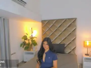 Chaturbate Free Live Porn of malaia_hills