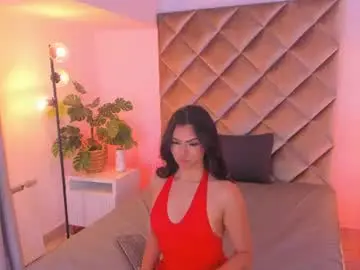 Chaturbate Best live sex cam show of malaia_hills