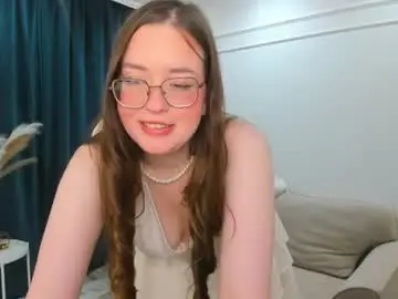 Chaturbate Adult Video Chat of yoursweetmaddy