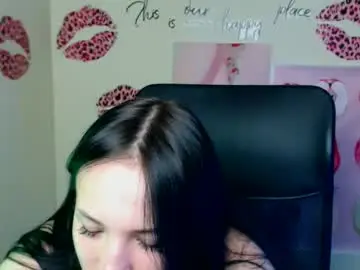 Chaturbate Watch Live Sex Cams of cutielady_