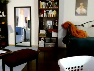 Chaturbate Sex Cam of bombshellbaeby