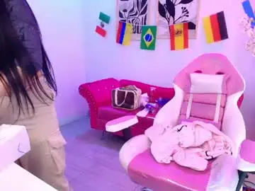 Chaturbate Live Sex of miia__owens