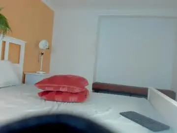 Chaturbate Sex Chat of amelialaurent_