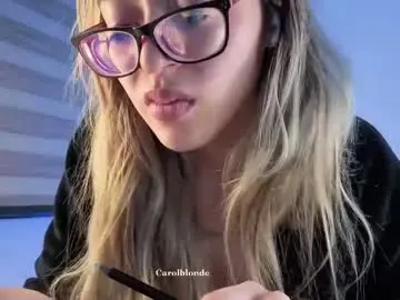 Chaturbate Sex Chat of carolblonde