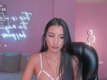 Chaturbate Nude Webcam of bellacarteer_