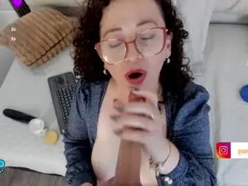 Chaturbate Live Sex of pam_hills