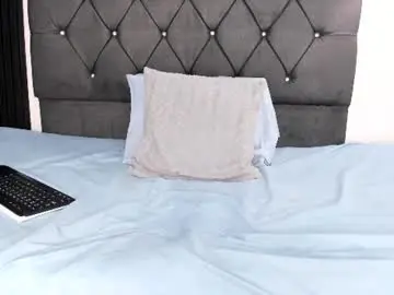 Chaturbate Free Live Porn of eboony_moon
