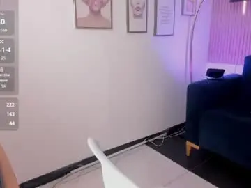 Chaturbate Live Sex Cam of ana_ev
