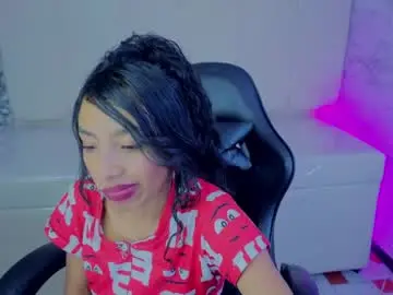 Chaturbate Live Sex Cam of adarasuri_v