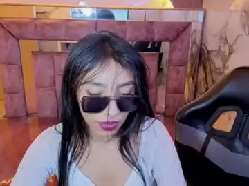 Chaturbate Adult Webcams of adarasuri_v
