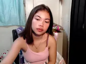 Chaturbate Sex Cam of im_yoursweetnadinexx
