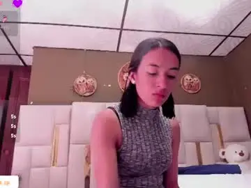 Chaturbate Live Sex of mia_scarlet69