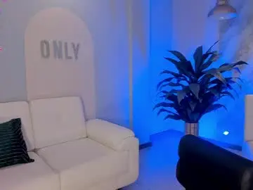 Chaturbate Watch Live Sex Cams of biancapierce_
