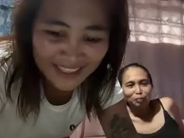 Chaturbate Sex Cam of single_mama69x
