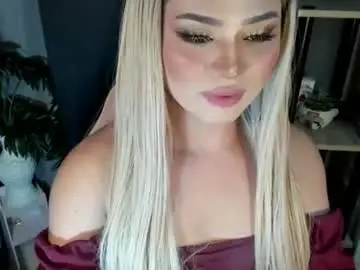Chaturbate Sex Chat of fuckdoll_rain