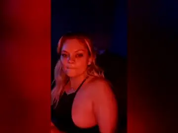 Chaturbate Watch Live Sex Cams of girlnextdoo4