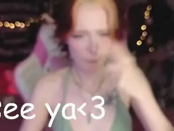 Chaturbate Best live sex cam show of tati_crackling